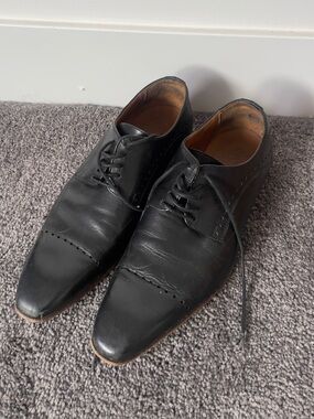 Black Leather Oxford Shoes